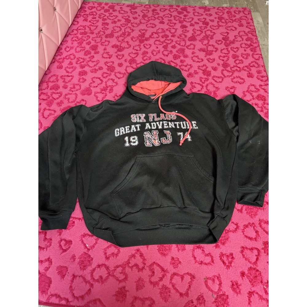 Six Flags‎ New Jersey L Hoodie Black A1-0055